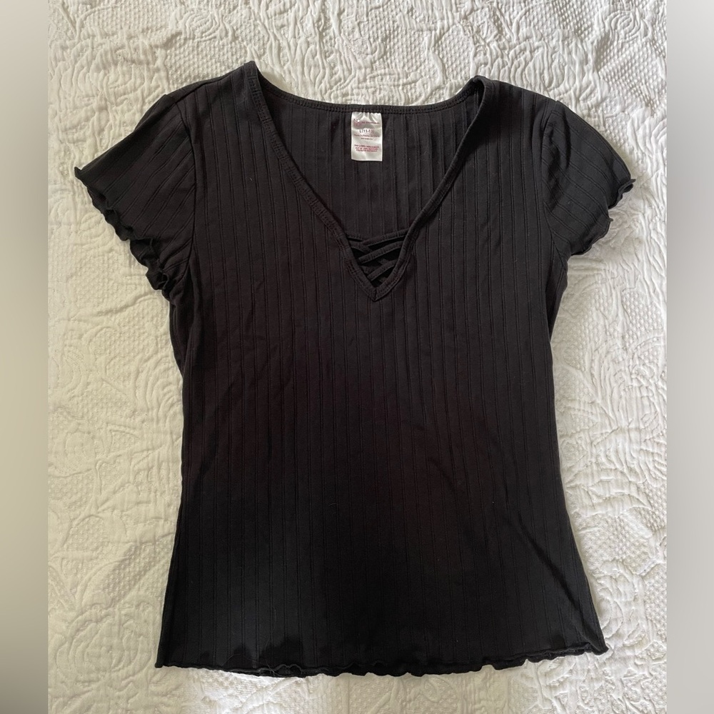 No Boundaries Y2K inspired top - Picture 1 of 5